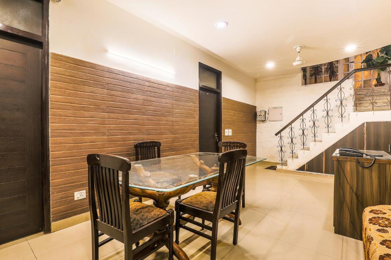 Fabexpress Hemkunt Mansion Noida Exterior foto