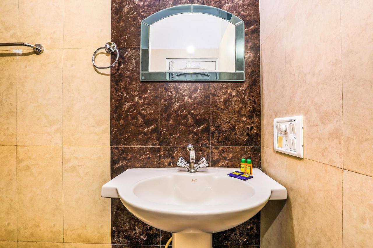 Fabexpress Hemkunt Mansion Noida Exterior foto